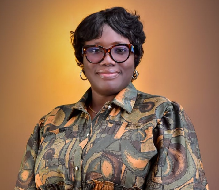 Dolapo Asekere